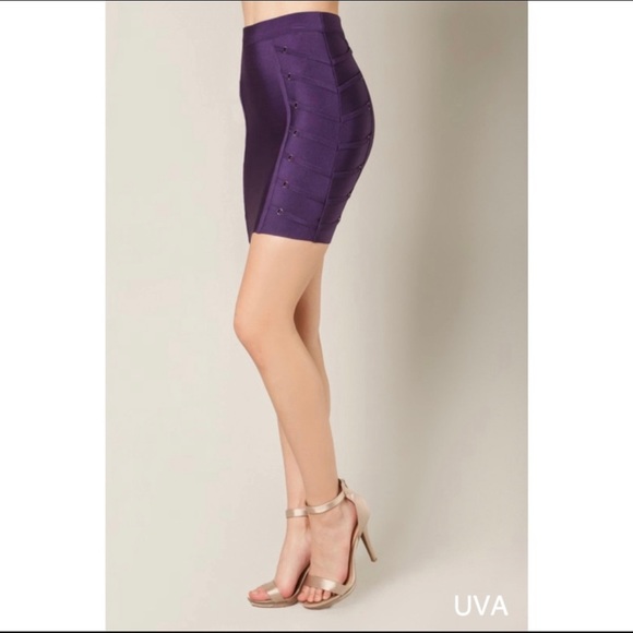 New Wow Couture Laced Up Mini - Picture 1 of 3